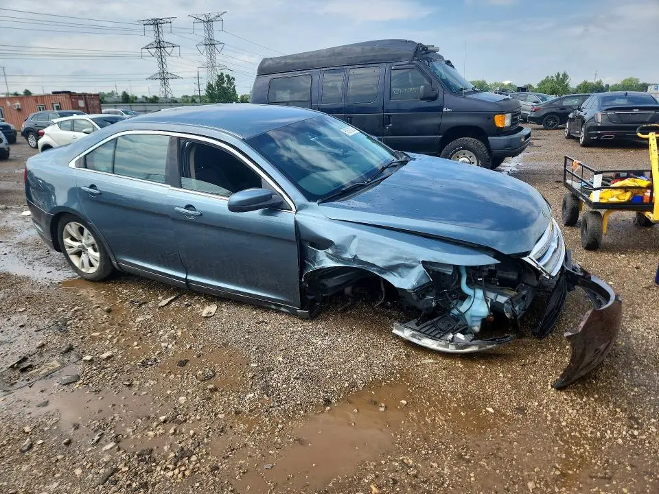 2010 FORD TAURUS SEL  