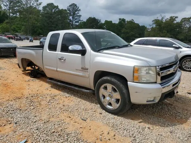 2011 CHEVROLET SILVERADO C1500 LT  