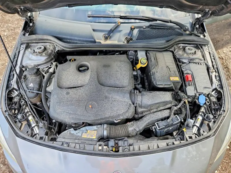 2016 MERCEDES-BENZ CLA 250 4MATIC  