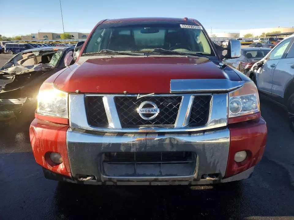 2014 NISSAN TITAN SV  