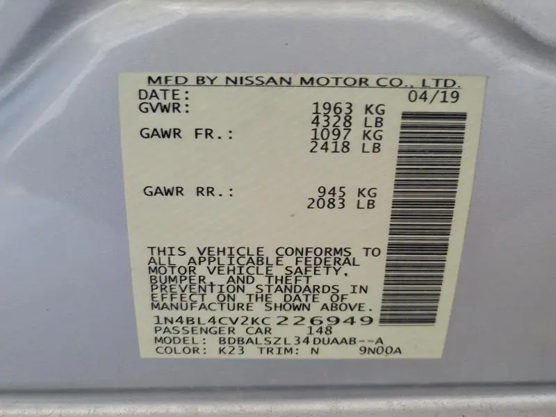 2019 NISSAN ALTIMA SR  