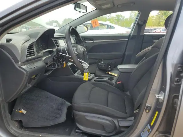 2019 HYUNDAI ELANTRA SE