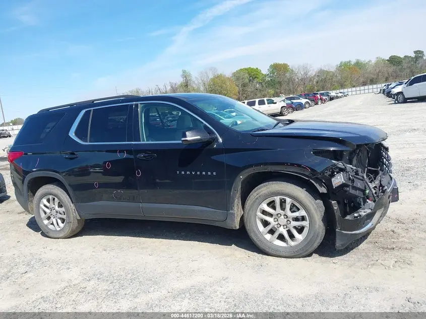 2020 CHEVROLET TRAVERSE FWD LT CLOTH