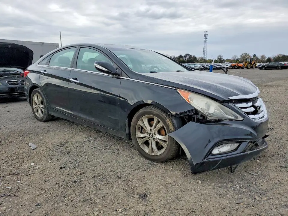 2011 HYUNDAI SONATA LIMITED  