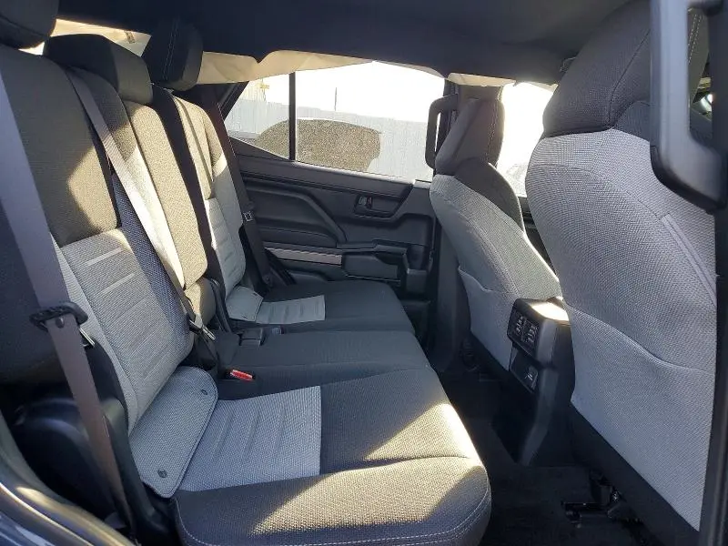 2025 TOYOTA 4RUNNER TRD SPORT  