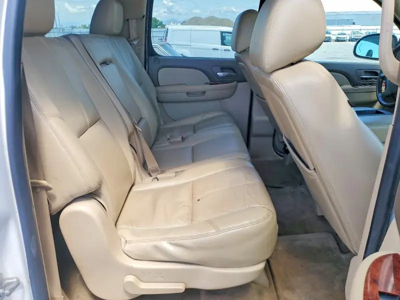 2013 CHEVROLET SUBURBAN K1500 LT  
