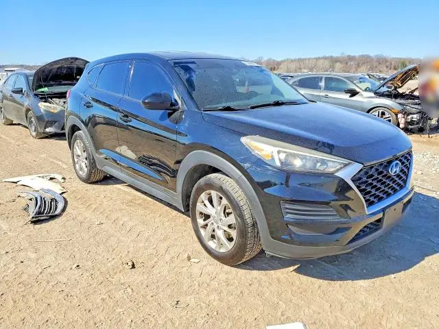 2019 HYUNDAI TUCSON SE  