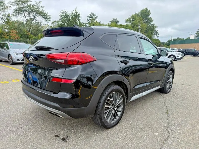2019 HYUNDAI TUCSON SEL  