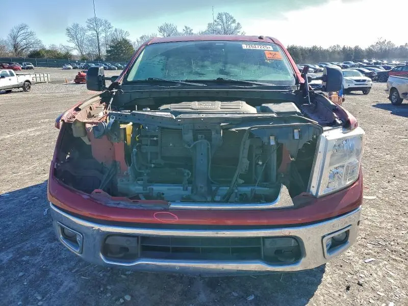 2017 NISSAN TITAN SV  