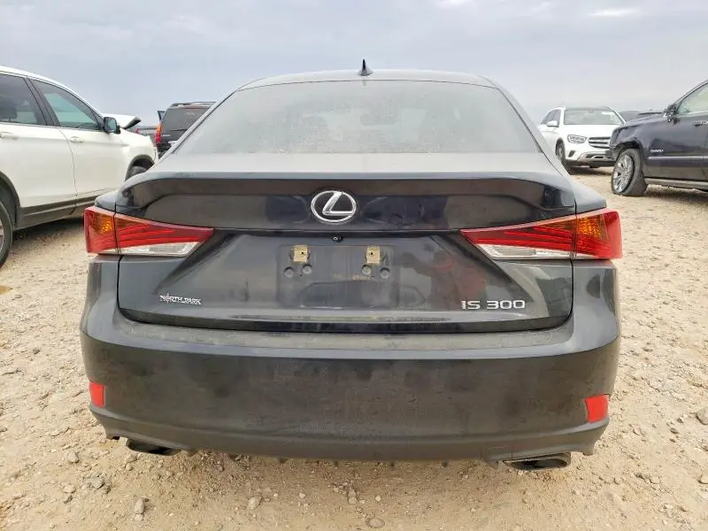 2018 LEXUS IS 300 BASE  