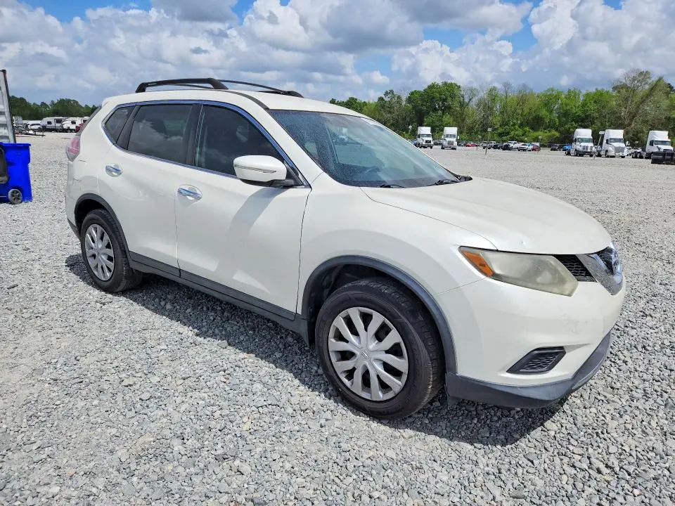 2015 NISSAN ROGUE S  
