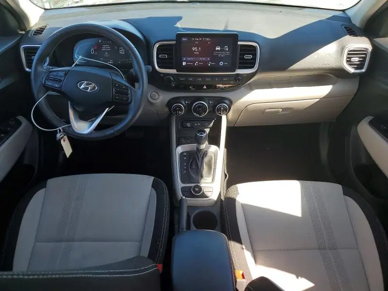 2024 HYUNDAI VENUE SEL  