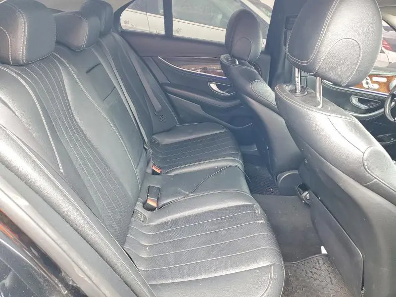 2017 MERCEDES-BENZ E 300 4MATIC  