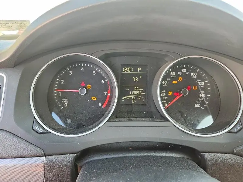 2015 VOLKSWAGEN JETTA SE  