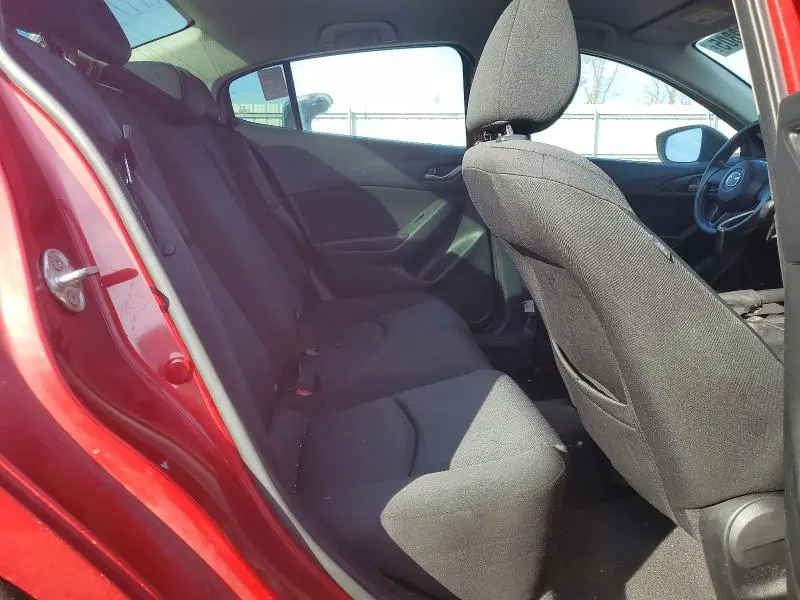 2015 MAZDA 3   