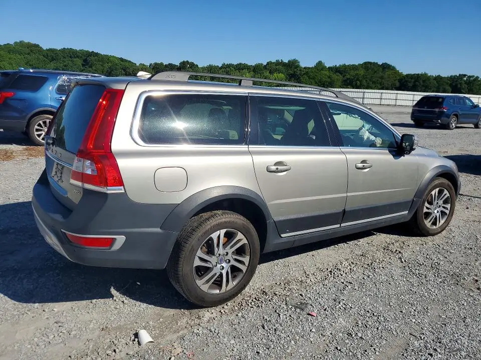 2014 VOLVO XC70 3.2  