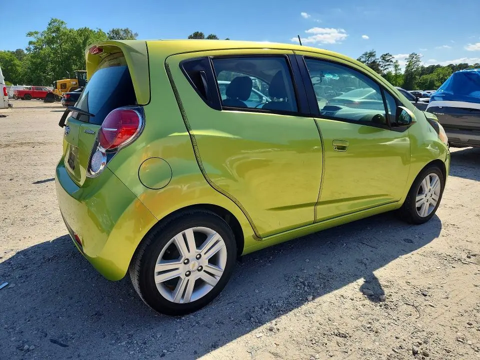 2013 CHEVROLET SPARK 1LT  