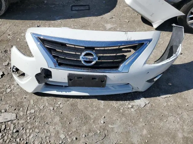 2019 NISSAN VERSA S  