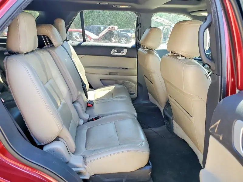 2015 FORD EXPLORER XLT  