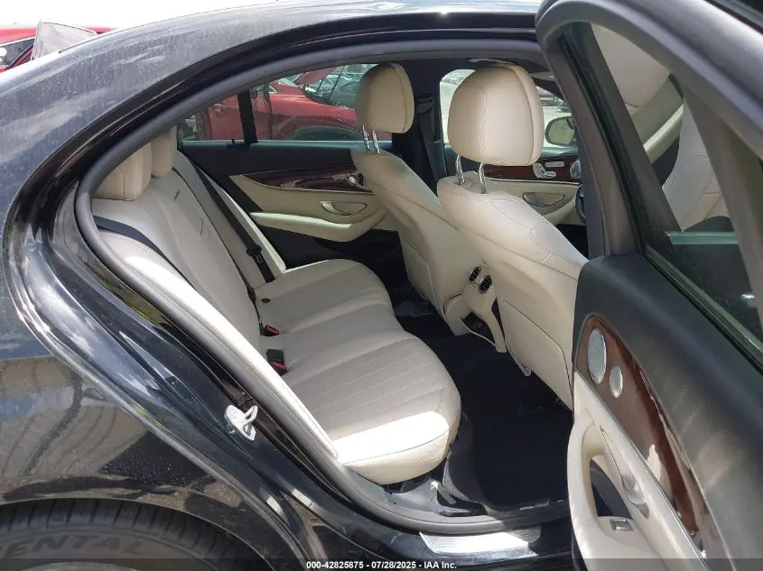 2017 MERCEDES-BENZ E 300  