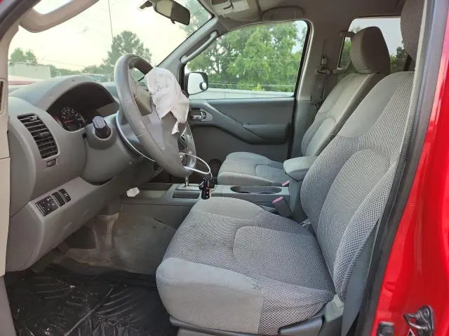 2011 NISSAN FRONTIER S  