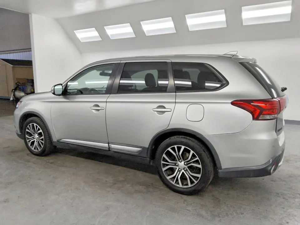 2018 MITSUBISHI OUTLANDER SE/SEL/LE  