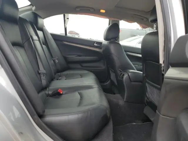 2010 INFINITI G37   