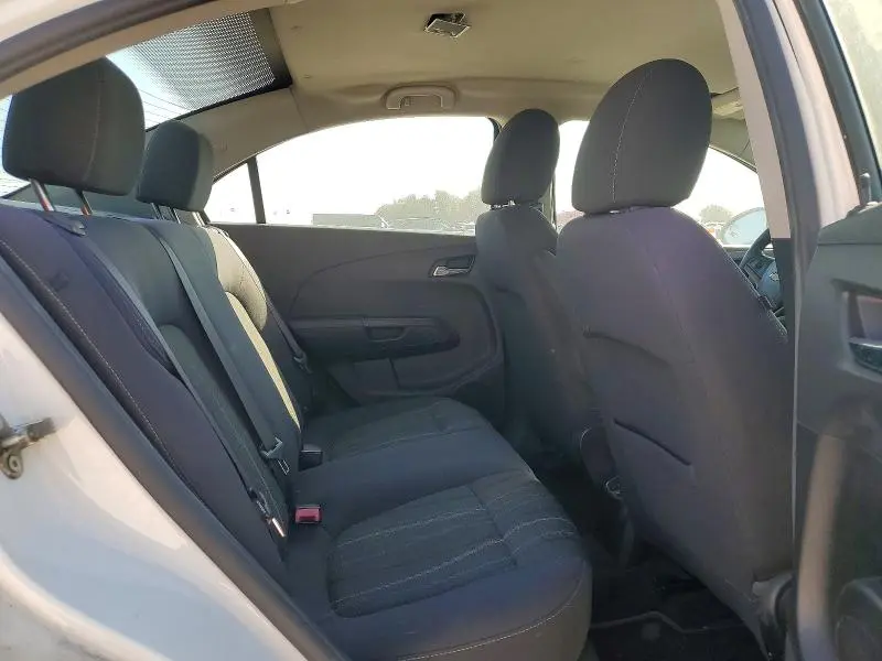 2014 CHEVROLET SONIC LT  