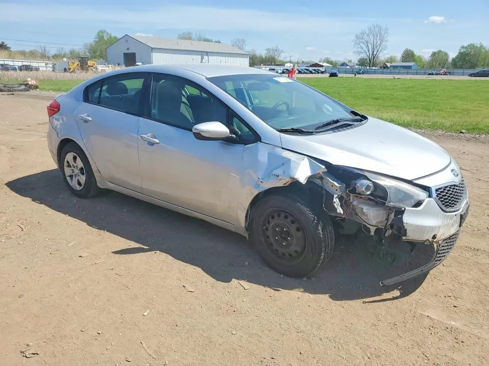 2016 KIA FORTE LX  