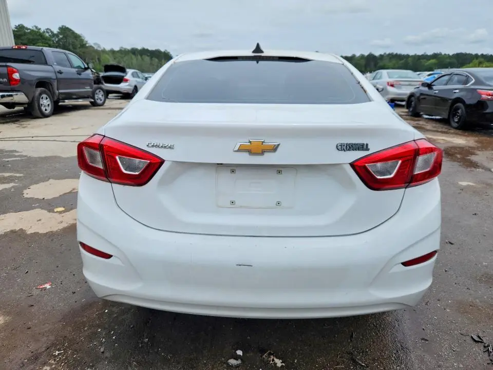 2019 CHEVROLET CRUZE LS  
