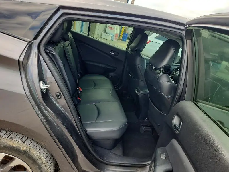 2020 TOYOTA PRIUS LIMITED  