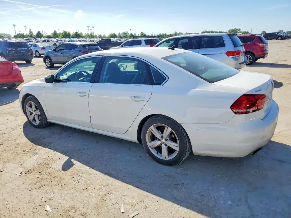 2014 VOLKSWAGEN PASSAT S  