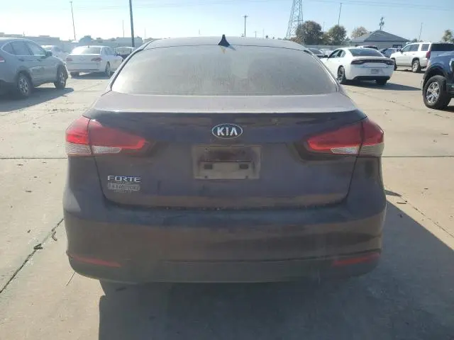 2018 KIA FORTE LX  