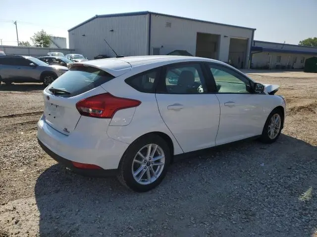 2016 FORD FOCUS SE  
