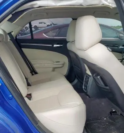 2018 CHRYSLER 300 LIMITED  