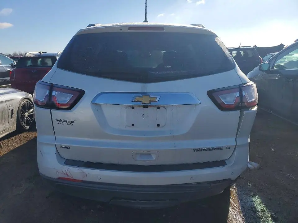 2013 CHEVROLET TRAVERSE LT  