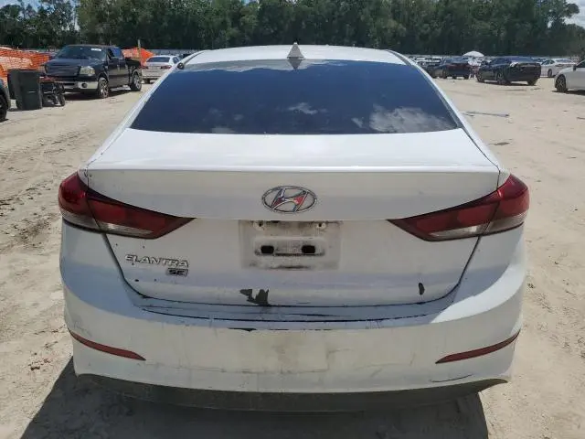 2018 HYUNDAI ELANTRA SE  