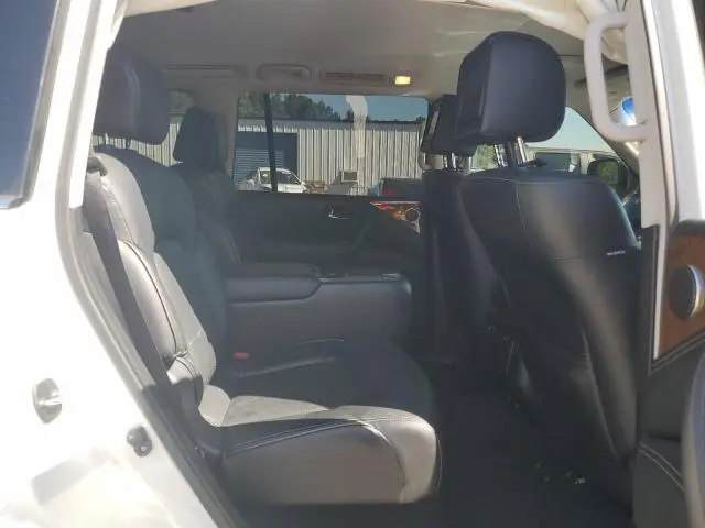 2016 INFINITI QX80   
