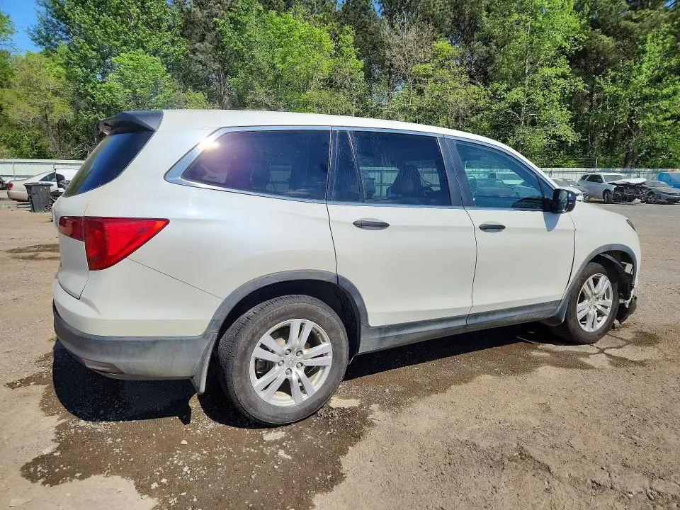 2018 HONDA PILOT LX  