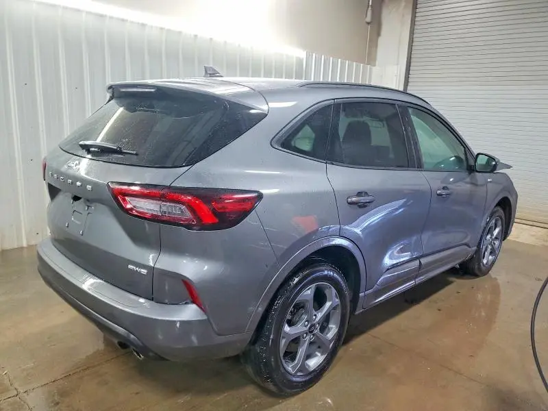 2023 FORD ESCAPE ST LINE SELECT  