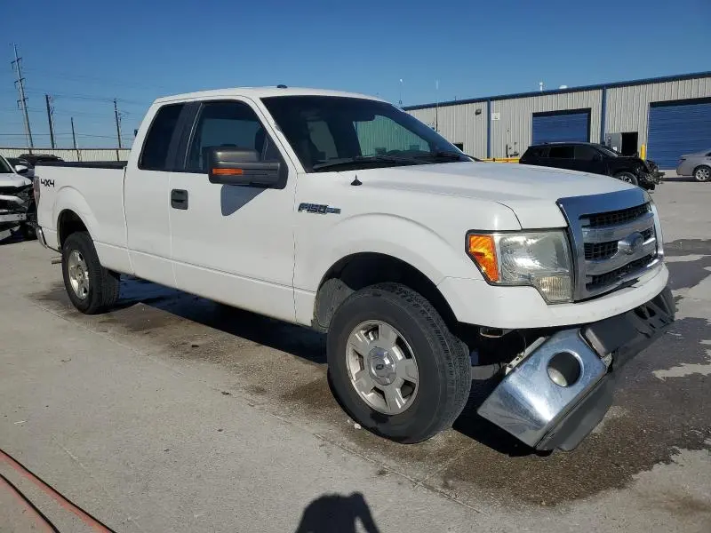 2013 FORD F150 SUPER CAB  