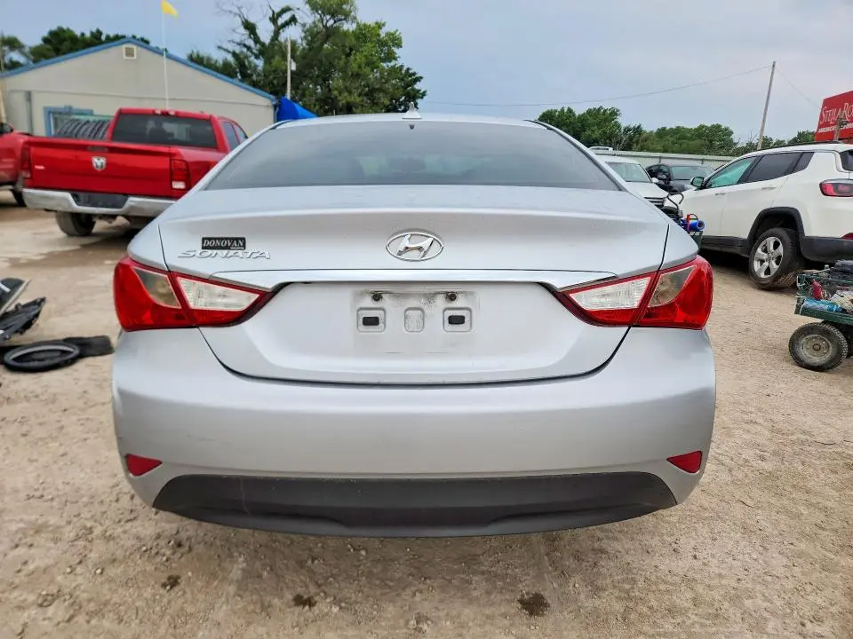 2014 HYUNDAI SONATA GLS  