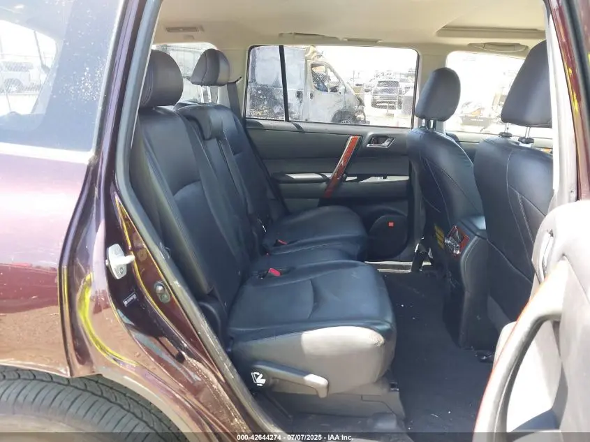 2013 TOYOTA HIGHLANDER HYBRID LIMITED V6