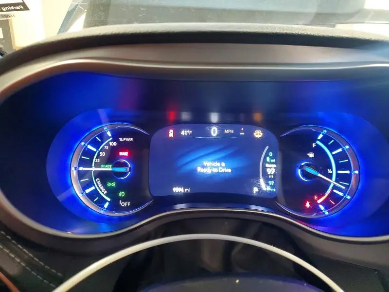 2023 CHRYSLER PACIFICA HYBRID TOURING L  