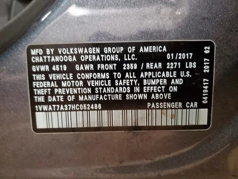 2017 VOLKSWAGEN PASSAT S  