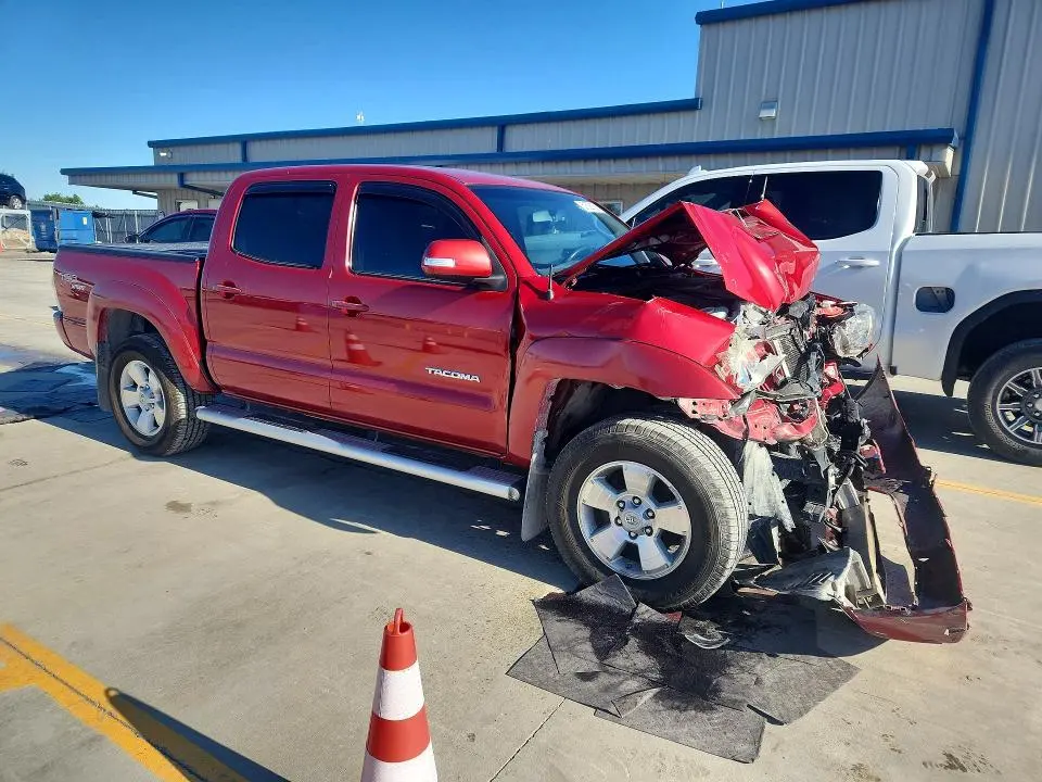 2013 TOYOTA TACOMA DOUBLE CAB  
