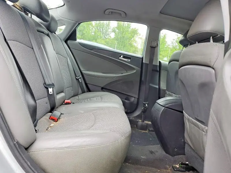 2013 HYUNDAI SONATA SE  