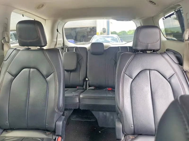2017 CHRYSLER PACIFICA TOURING L  