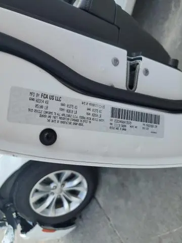 2016 CHRYSLER 300 LIMITED  