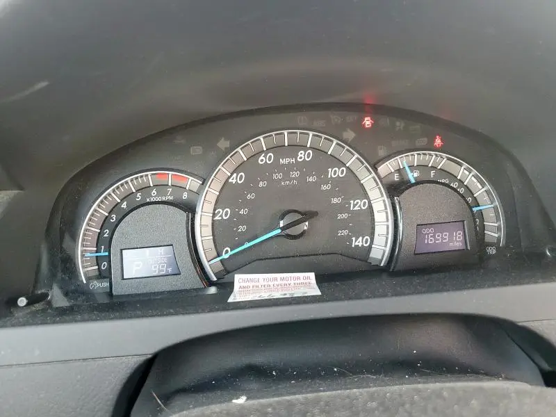 2012 TOYOTA CAMRY BASE  
